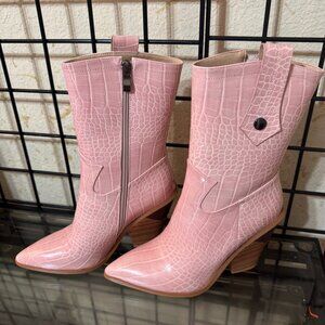 NEW NWT Fashihon Nova PINK Omaha Cowboy boots Plush 4 in heel Sz: 7